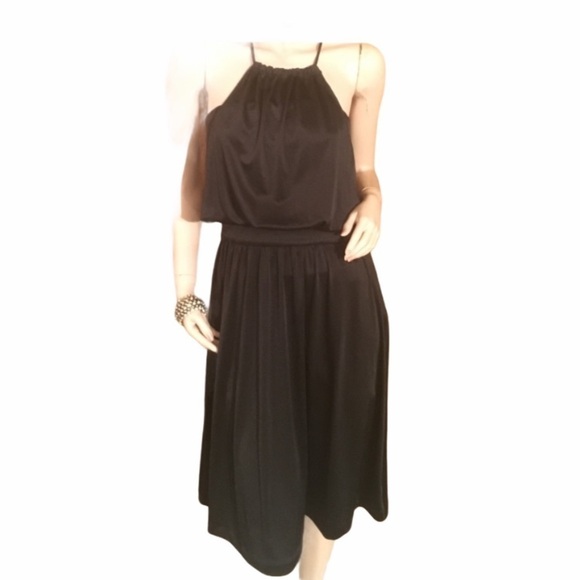Halston Heritage Dresses & Skirts - Halston Heritage black cocktail dress size 4